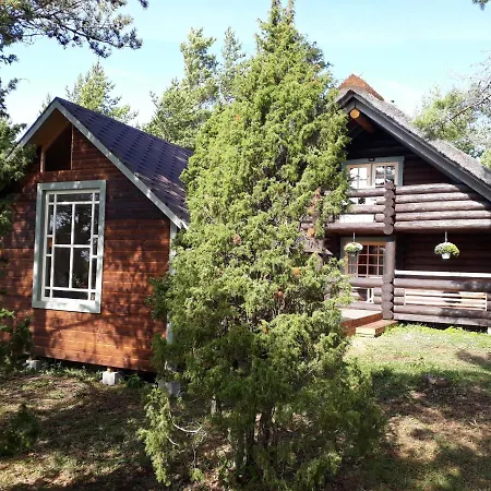 Paehkli Seaside With Cozy Outdoor Patio *