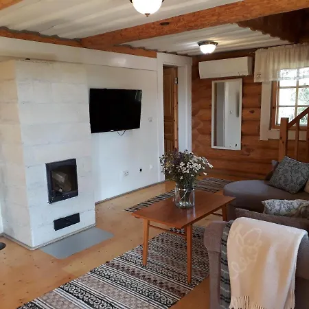 Casa de Férias Paehkli Seaside With Cozy Outdoor Patio