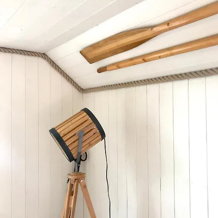 בית נופש Paehkli Seaside With Cozy Outdoor Patio *